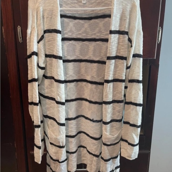 Elegant Striped Open Cardigan - Picture 1 of 2